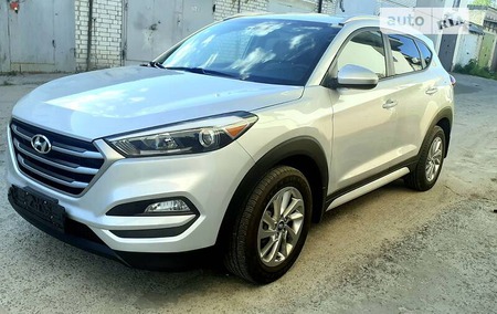 Hyundai Tucson 2017  випуску Київ з двигуном 2 л бензин позашляховик автомат за 16500 долл. 