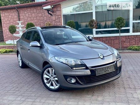 Renault Megane 2013  випуску Вінниця з двигуном 1.5 л дизель універсал механіка за 8550 долл. 