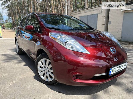 Nissan Leaf 2017  випуску Харків з двигуном 0 л електро хэтчбек автомат за 14850 долл. 