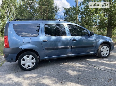 Dacia Logan 2007  випуску Київ з двигуном 1.6 л  універсал механіка за 3800 долл. 