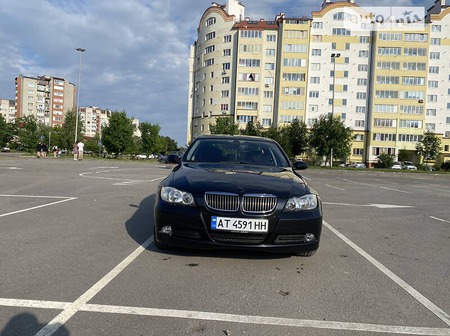 BMW 318 2006  випуску Івано-Франківськ з двигуном 2 л бензин седан механіка за 6550 долл. 