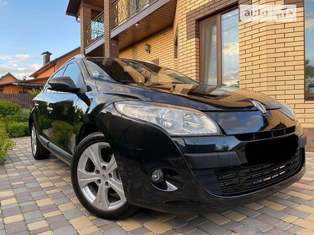 Renault Megane 2011  випуску Вінниця з двигуном 1.5 л дизель універсал механіка за 7300 долл. 