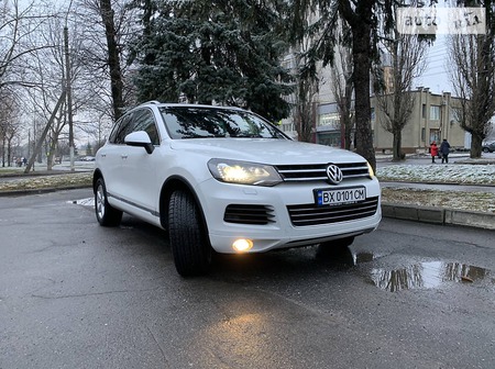 Volkswagen Touareg 2014  випуску Хмельницький з двигуном 3 л дизель позашляховик автомат за 30000 долл. 