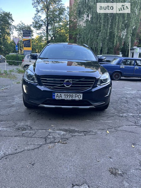 Volvo XC60 2017  випуску Київ з двигуном 2 л дизель позашляховик автомат за 27500 долл. 