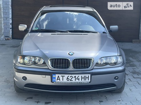 BMW 318 2004  випуску Івано-Франківськ з двигуном 2 л  седан механіка за 5700 долл. 