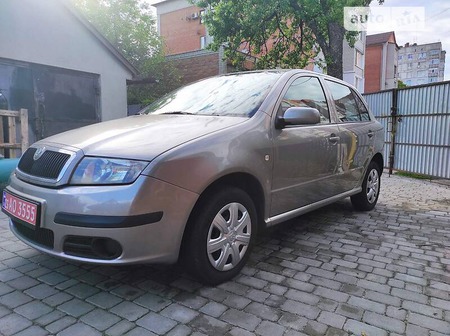 Skoda Fabia 2007  випуску Полтава з двигуном 1.4 л  хэтчбек механіка за 4300 долл. 