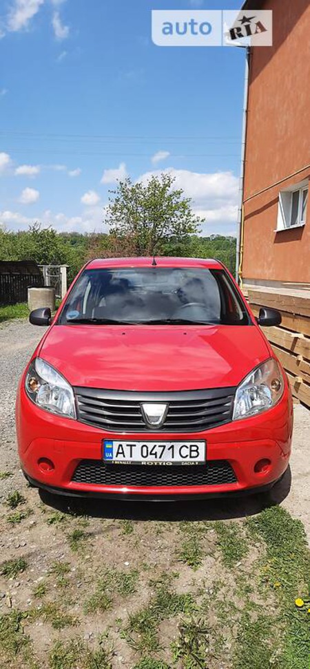 Dacia Sandero 2009  випуску Івано-Франківськ з двигуном 1.4 л  хэтчбек механіка за 4100 долл. 