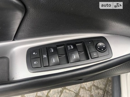 Dodge Journey 2018  випуску Львів з двигуном 2.4 л бензин позашляховик автомат за 12999 долл. 