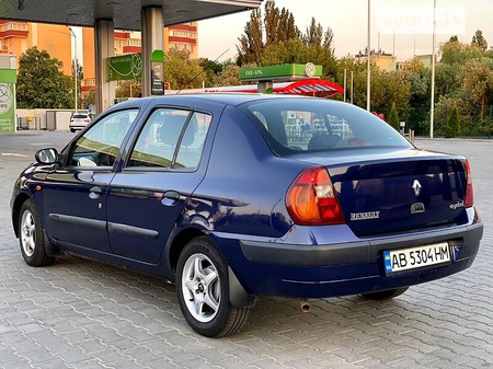 Renault Symbol 2004  випуску Вінниця з двигуном 1.4 л  седан механіка за 3050 долл. 