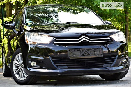 Citroen C4 2011  випуску Львів з двигуном 1.6 л дизель хэтчбек механіка за 6700 долл. 