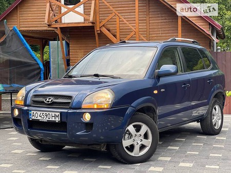 Hyundai Tucson 2006  випуску Ужгород з двигуном 2 л дизель позашляховик механіка за 7200 долл. 