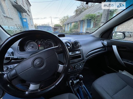 Chevrolet Aveo 2007  випуску Донецьк з двигуном 1.5 л  седан механіка за 4100 долл. 