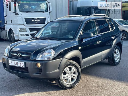 Hyundai Tucson 2008  випуску Житомир з двигуном 2 л бензин позашляховик механіка за 7450 долл. 