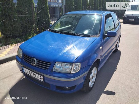 Volkswagen Polo 2000  випуску Київ з двигуном 1.4 л бензин хэтчбек механіка за 3200 долл. 