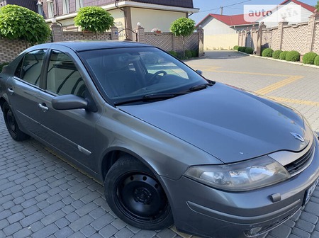 Renault Megane 2002  випуску Вінниця з двигуном 1.9 л дизель хэтчбек механіка за 1550 долл. 