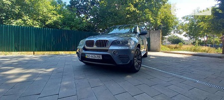 BMW X5 2011  випуску Ужгород з двигуном 3 л дизель позашляховик автомат за 18900 долл. 