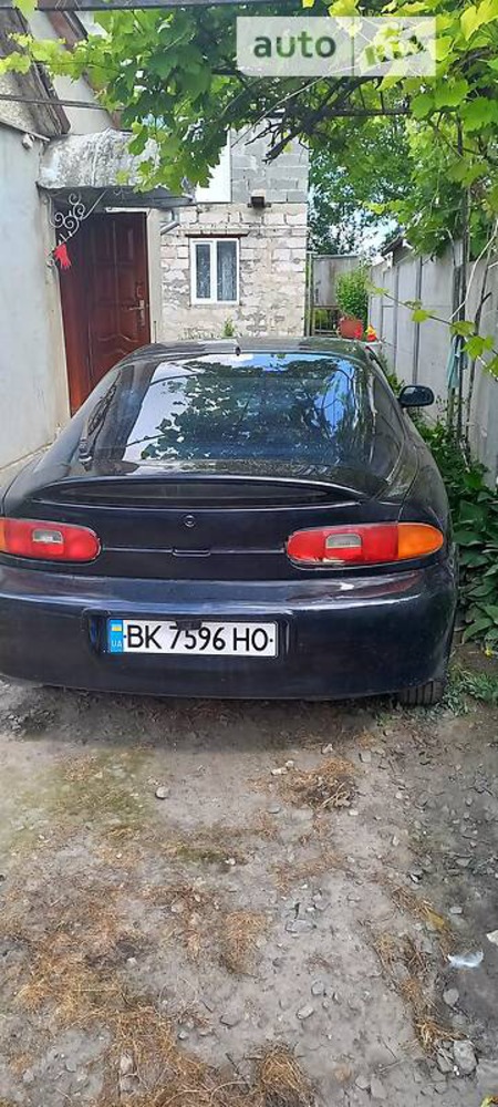 Mazda MX-3 1992  випуску Рівне з двигуном 1.6 л бензин купе механіка за 1500 долл. 