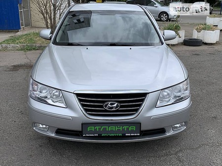 Hyundai Sonata 2012  випуску Одеса з двигуном 2 л газ седан автомат за 6700 долл. 