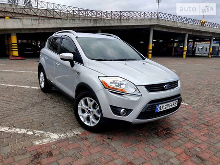 Ford Kuga 2011  випуску Харків з двигуном 2 л дизель позашляховик механіка за 14200 долл. 