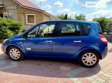 Renault Scenic 2006  випуску Вінниця з двигуном 2 л дизель мінівен механіка за 4450 долл. 