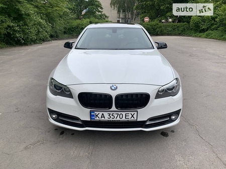 BMW 528 2014  випуску Луцьк з двигуном 2 л бензин седан автомат за 15500 долл. 