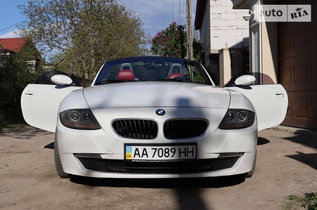 BMW Z4 2006  випуску Київ з двигуном 2.5 л бензин кабріолет  за 11000 долл. 