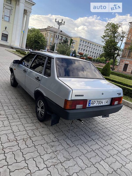 Lada 21099 2005  випуску Запоріжжя з двигуном 1.5 л  седан механіка за 2200 долл. 