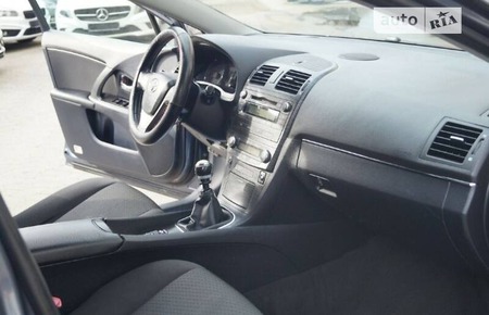 Toyota Avensis 2009  випуску Вінниця з двигуном 2.2 л дизель універсал механіка за 7800 долл. 