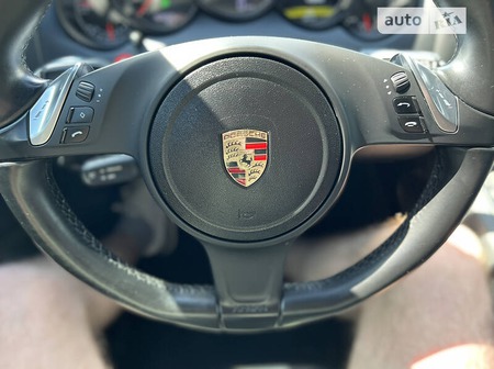 Porsche Cayenne 2014  випуску Івано-Франківськ з двигуном 3 л дизель позашляховик автомат за 27777 долл. 
