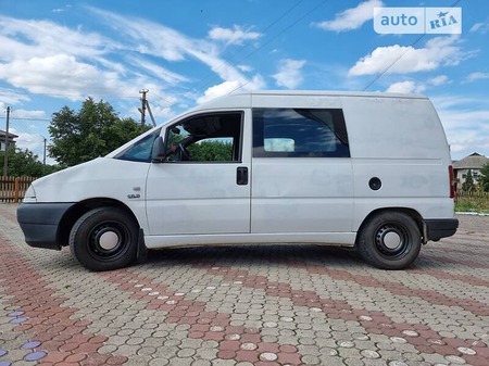 Citroen Jumpy 2002  випуску Івано-Франківськ з двигуном 1.9 л дизель мінівен  за 2500 долл. 