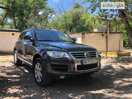 Volkswagen Touareg 2007  випуску Київ з двигуном 2.5 л дизель позашляховик автомат за 10000 долл. 