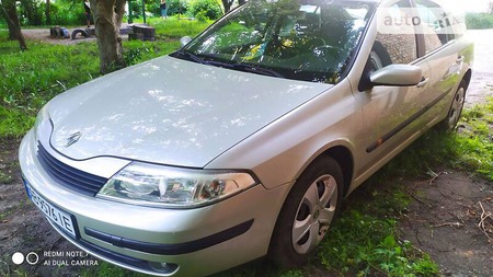 Renault Laguna 2004  випуску Вінниця з двигуном 1.6 л  седан механіка за 4299 долл. 