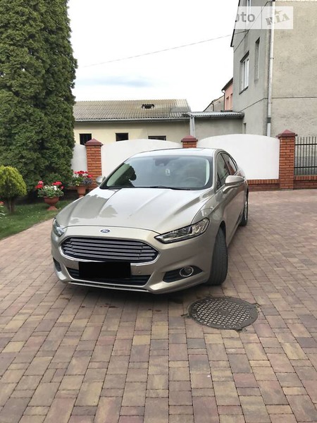 Ford Mondeo 2015  випуску Львів з двигуном 2 л дизель седан автомат за 16000 долл. 