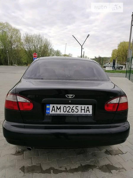 Daewoo Lanos 2008  випуску Житомир з двигуном 1.5 л  седан механіка за 3599 долл. 