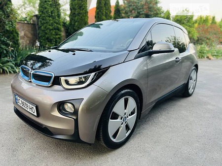 BMW i3 2015  випуску Хмельницький з двигуном 0 л електро седан автомат за 17299 долл. 