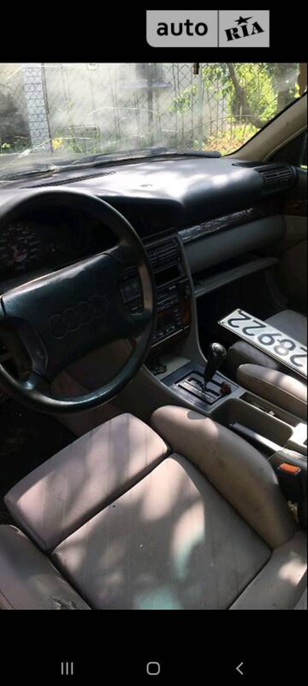 Audi 100 1992  випуску Львів з двигуном 2.5 л дизель універсал автомат за 950 долл. 