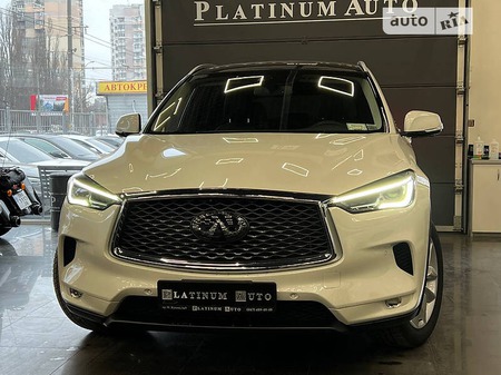 Infiniti QX50 2018  випуску Одеса з двигуном 2 л бензин позашляховик автомат за 32500 долл. 