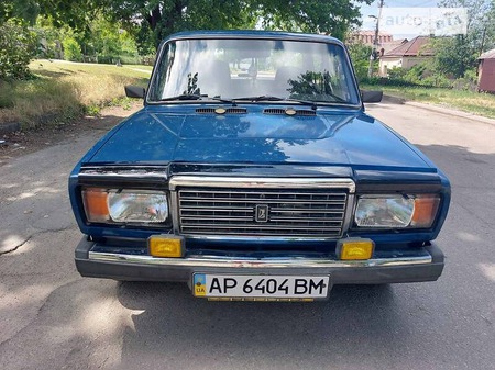 Lada 2107 2009  випуску Запоріжжя з двигуном 0 л  седан механіка за 1999 долл. 