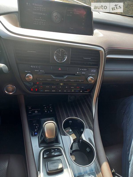 Lexus RX 350 2018  випуску Львів з двигуном 3.5 л бензин позашляховик автомат за 52000 долл. 
