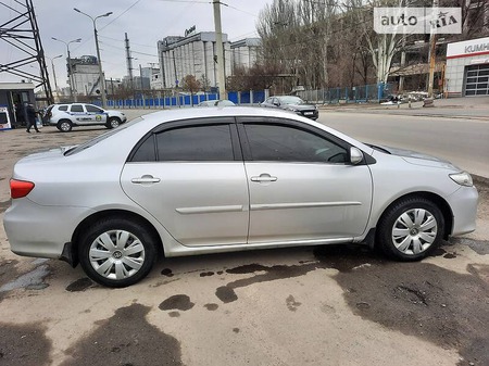 Toyota Corolla 2011  випуску Дніпро з двигуном 0 л  седан механіка за 7500 долл. 