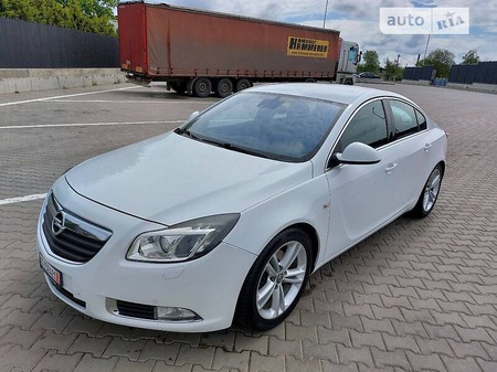 Opel Insignia 2010  випуску Луцьк з двигуном 1.6 л бензин універсал механіка за 6850 долл. 