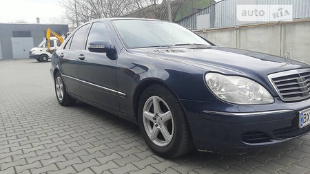 Mercedes-Benz S 500 2004  випуску Хмельницький з двигуном 5 л  седан автомат за 8499 долл. 