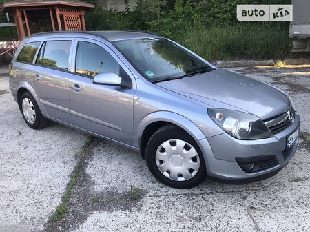 Opel Astra 2005  випуску Рівне з двигуном 1.8 л бензин універсал механіка за 4600 долл. 