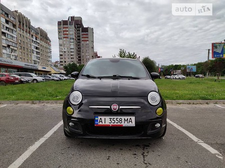 Fiat 500 2014  випуску Львів з двигуном 1.4 л бензин хэтчбек автомат за 9200 долл. 