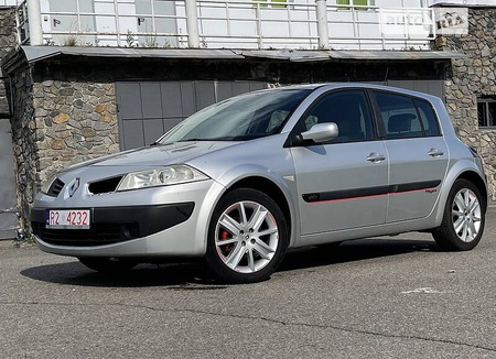 Renault Megane 2006  випуску Київ з двигуном 1.5 л дизель хэтчбек механіка за 4400 долл. 