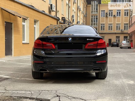 BMW 540 2017  випуску Київ з двигуном 3 л бензин седан автомат за 44900 долл. 