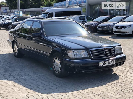 Mercedes-Benz S 420 1996  випуску Дніпро з двигуном 0 л бензин седан автомат за 4750 долл. 