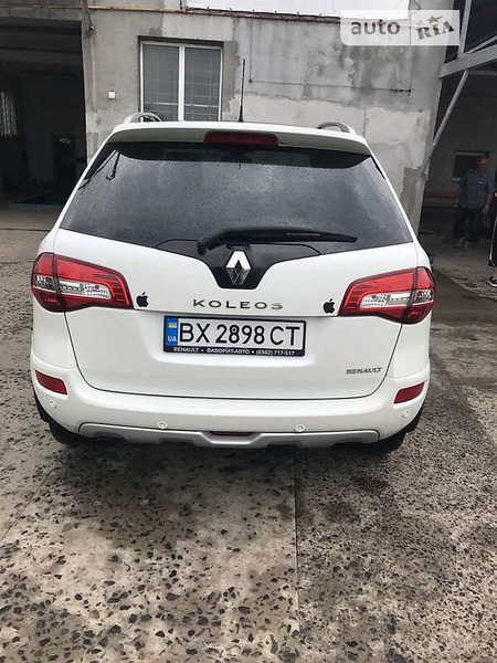 Renault Koleos 2011  випуску Хмельницький з двигуном 2 л дизель позашляховик автомат за 9900 долл. 