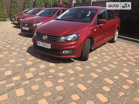 Volkswagen Polo 2017  випуску Київ з двигуном 1.4 л бензин седан автомат за 12000 долл. 