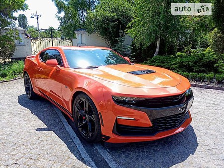 Chevrolet Camaro 2019  випуску Дніпро з двигуном 6.2 л бензин купе автомат за 35500 долл. 